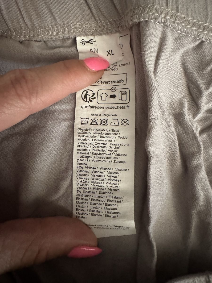 Pantaloni: Umstandshosen im Doppel Gr. XL – Usato da Waltenschwil venduto da tschutschgi 1