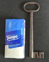Grosser Schlüssel antik grande clef ancienne