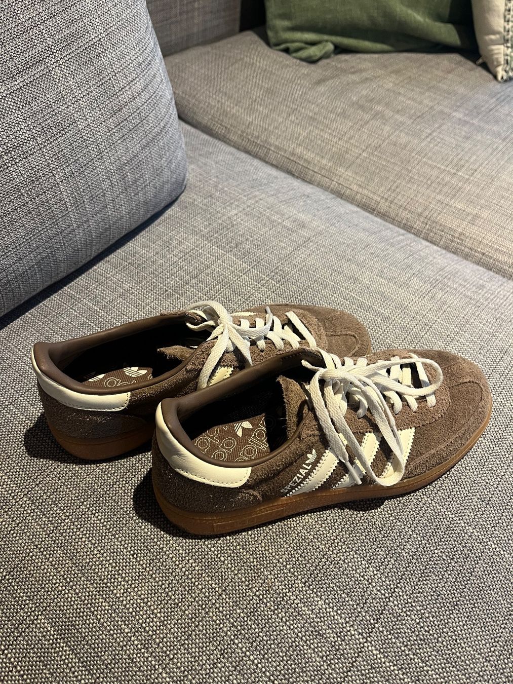 Adidas Scarpe da uomo: Original Adidas Spezial, Grösse 37 1/3 – Nuovo (secondo la descrizione) da Wil/ZH venduto da Mrsjennienguyen 2
