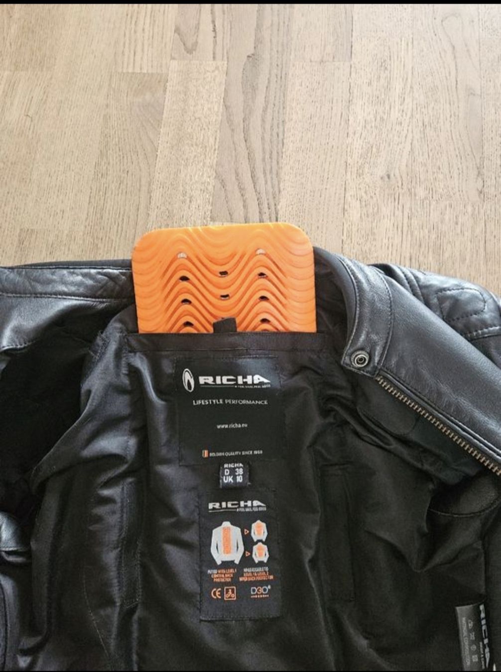 Giacche: Richa Motorradjacke Damen 38 – Usato da Gossau Zh venduto da A-Terrinha 1