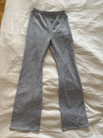 Pantalon évasé à carreaux bleu marine 