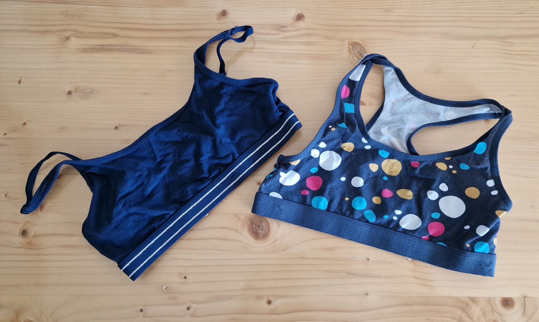 Biancheria intima: Top Bustier Mädchen, 2er Set Gr. 158 – Usato da Safenwil venduto da JayRunaway 1