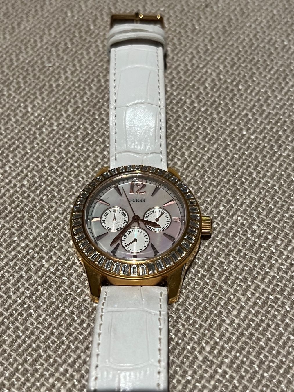 Guess Orologi: Guess Uhr Damen – Usato da Beinwil am See venduto da ellen91 3
