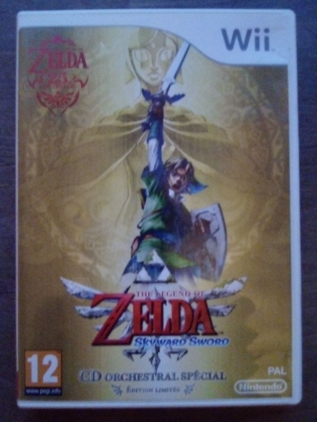 Nintendo Giochi: Zelda: Skyward Sword Wii mit Orchestral CD – Nuovo (secondo la descrizione) da Winterthur venduto da Colonica