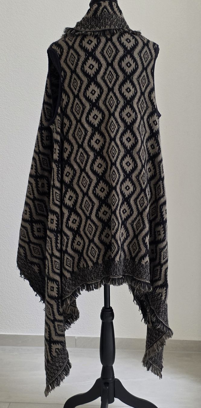 Gilets:  Strickweste Muster Schwarz/Beige Gr. 1 size – D'occasion à Rheinsulz par Gilea 3