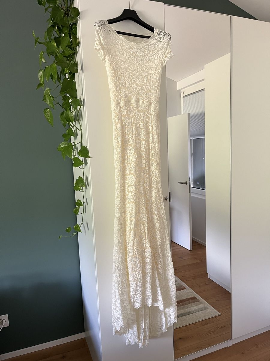 Rosemunde Vestiti: Hochzeitskleid – Usato da Flumenthal venduto da fa_gro