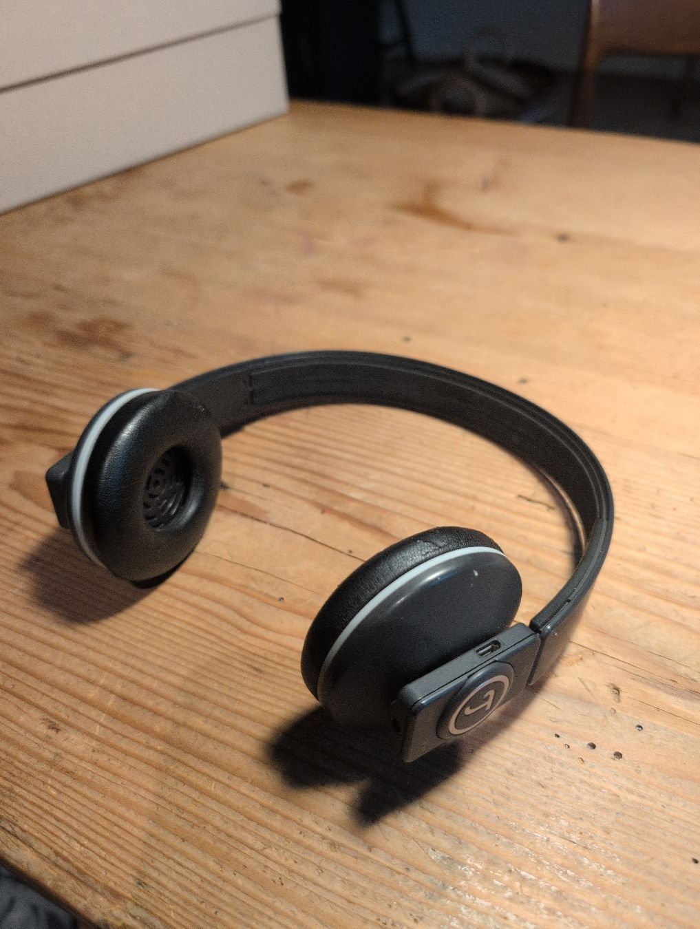 Teufel Cuffie: sehr alter Teufel Airy Bluetooth Kopfhörer – Usato da Hochwald venduto da luk_27n7