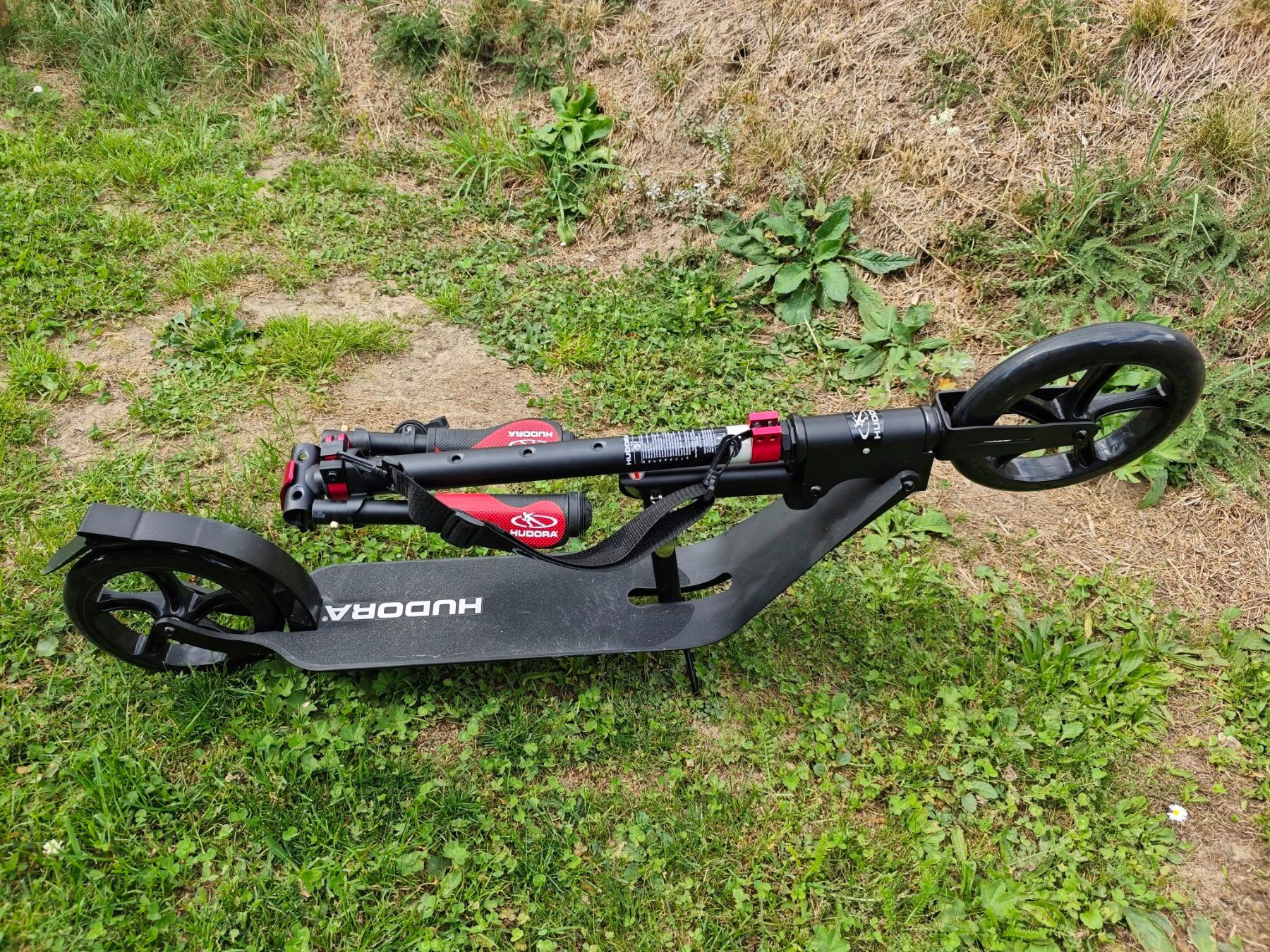 Hudora Kickboard: Kickboard Hundora Schwarz – Gebraucht aus Bellwald von GoatsBaah 1