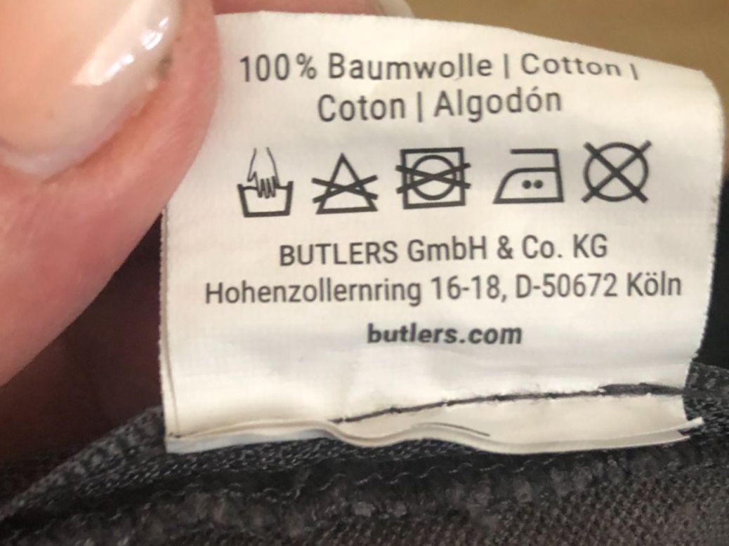 Ikea Cuscini: Zwei kuschelige Kissen aus Samt, Anthrazit – Nuovo (secondo la descrizione) da Arlesheim venduto da OmnIa55 4