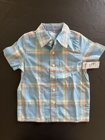 Chemise neuve jamais portée 105-110, 4 ans avec étiquette