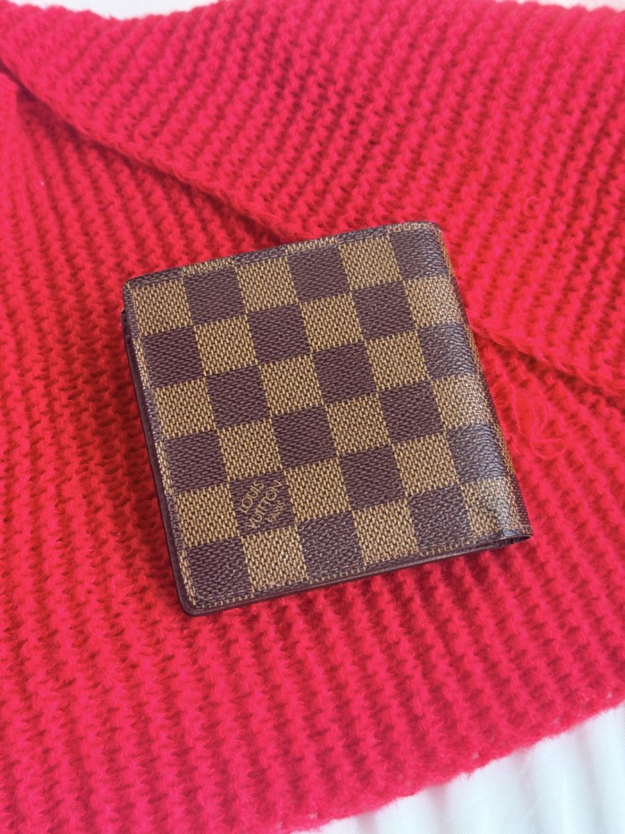 Louis Vuitton Portafogli: Louis Vuitton Wallet Bifold Damier Ebene – Usato da Geneve venduto da DarlingVintage 2