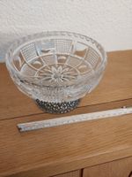 Schöne kleine Schale aus Kristallglas,  ohne Markenzeichen,