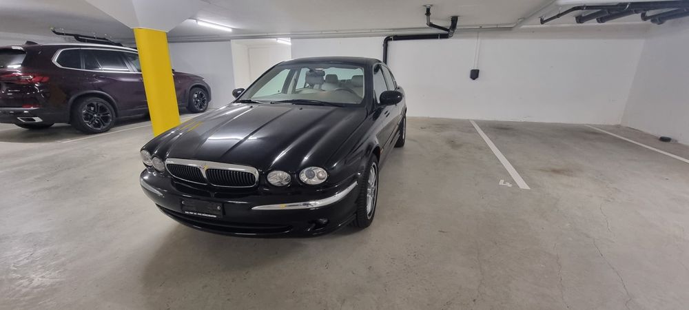 Jaguar X-Type 2.5l V6