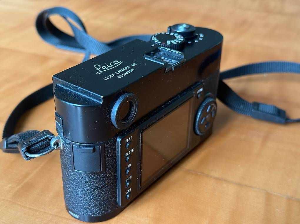 Fotocamera: Leica M9-P – Usato da Cormondrèche venduto da PerretGuillaume 3