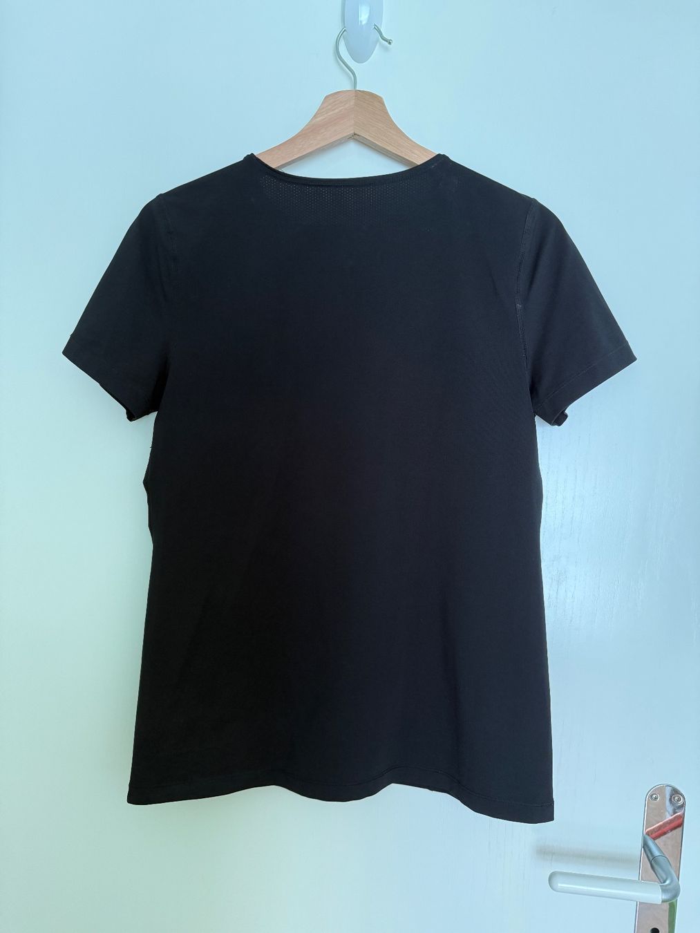 Nike T-shirt: Nike Dri-Fit T-Shirt Grösse M – Usato da ZUFIKON venduto da SULMI01 1