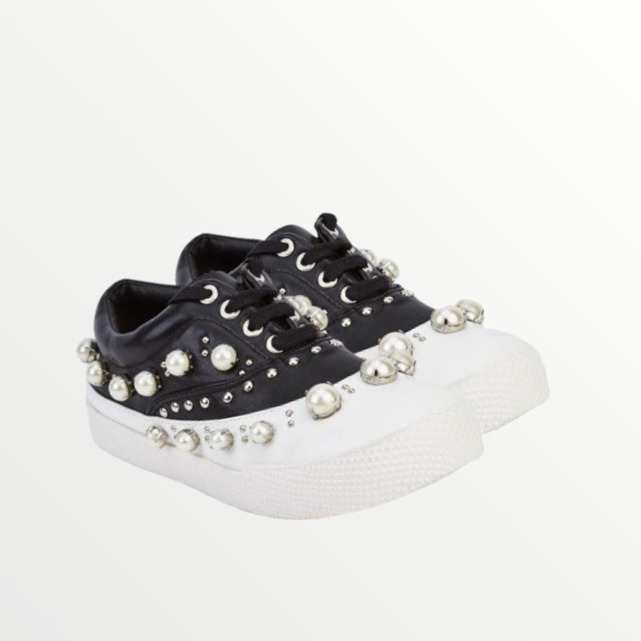 Chaussures femmes: Sneakers mit Perlen – Neuf avec emballage d'origine à Basel par 1moonstar