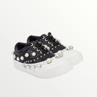 Sneakers mit Perlen