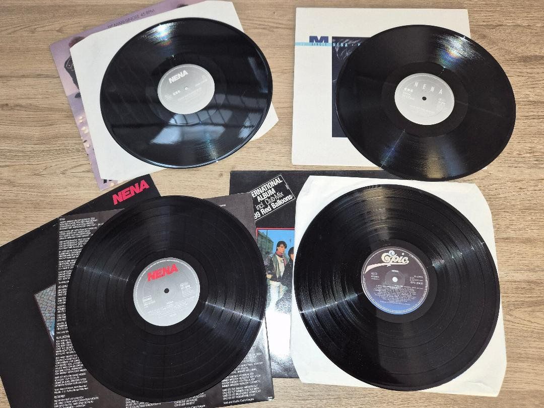 Dischi in vinile: 4 x  LP / Album Nena "Nena" – Usato da Dielsdorf venduto da Haesi0 1