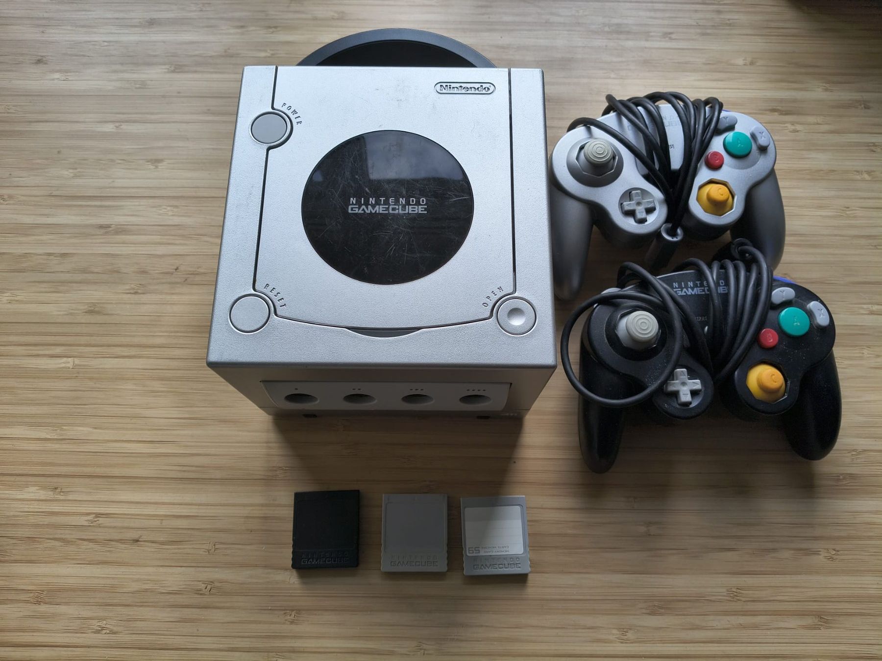 Nintendo Console: Game Cube in OVP mit Controller u. Memory Card – Usato da Riedholz venduto da ste_96cd 1