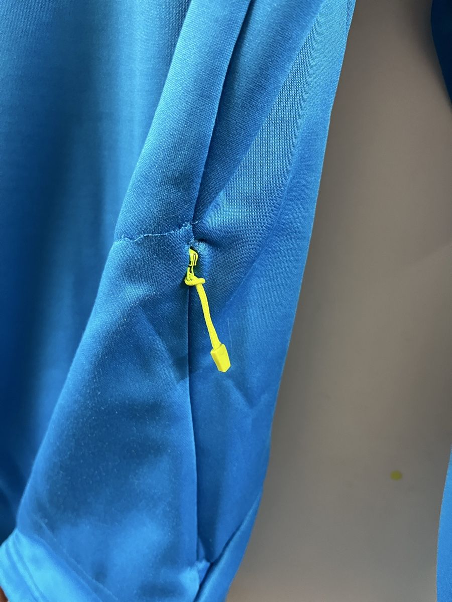 Specialized Giacche: Specialized Jacke Hoody Trainerjacke – Usato da Hunzenschwil venduto da sputnik26 3