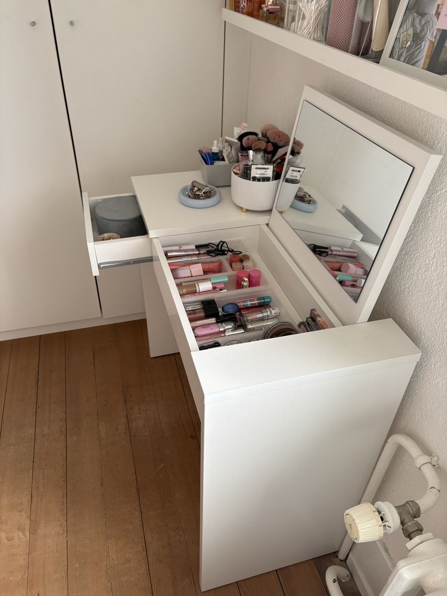 Tavoli da trucco: Schminktisch – Usato da Starrkirch-Wil venduto da grole