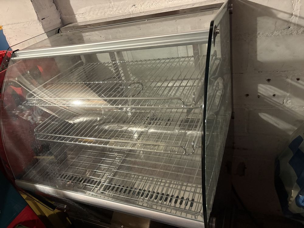 HEISSE VITRINE ADDA DIM. 746X718X592MM. 230V/460W