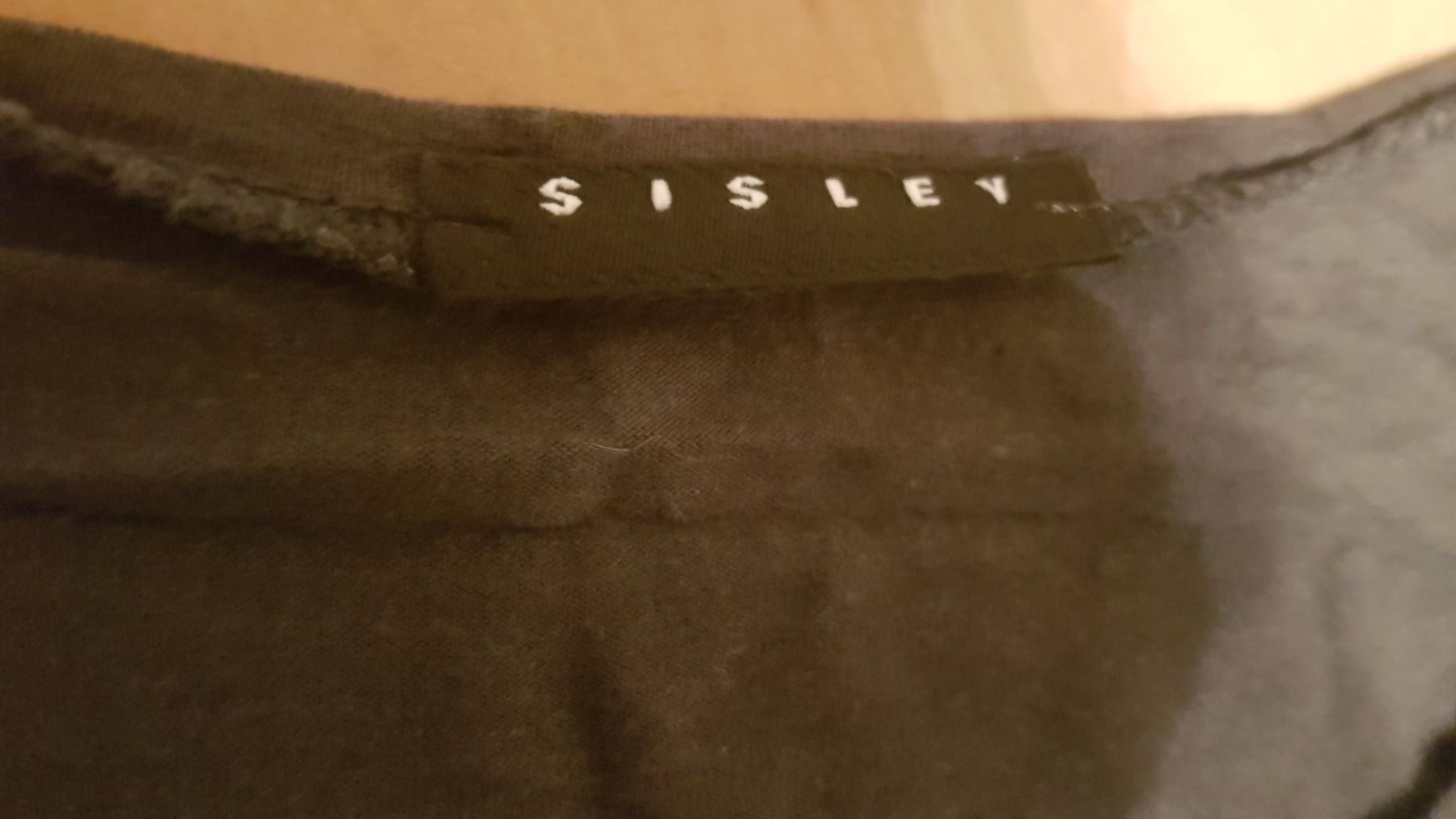 Sisley Pullover & Sweatshirts: Pull léger taille XS marque Sisley dentelle sur le bas – Gebraucht aus Villiers von san_jn5w 3