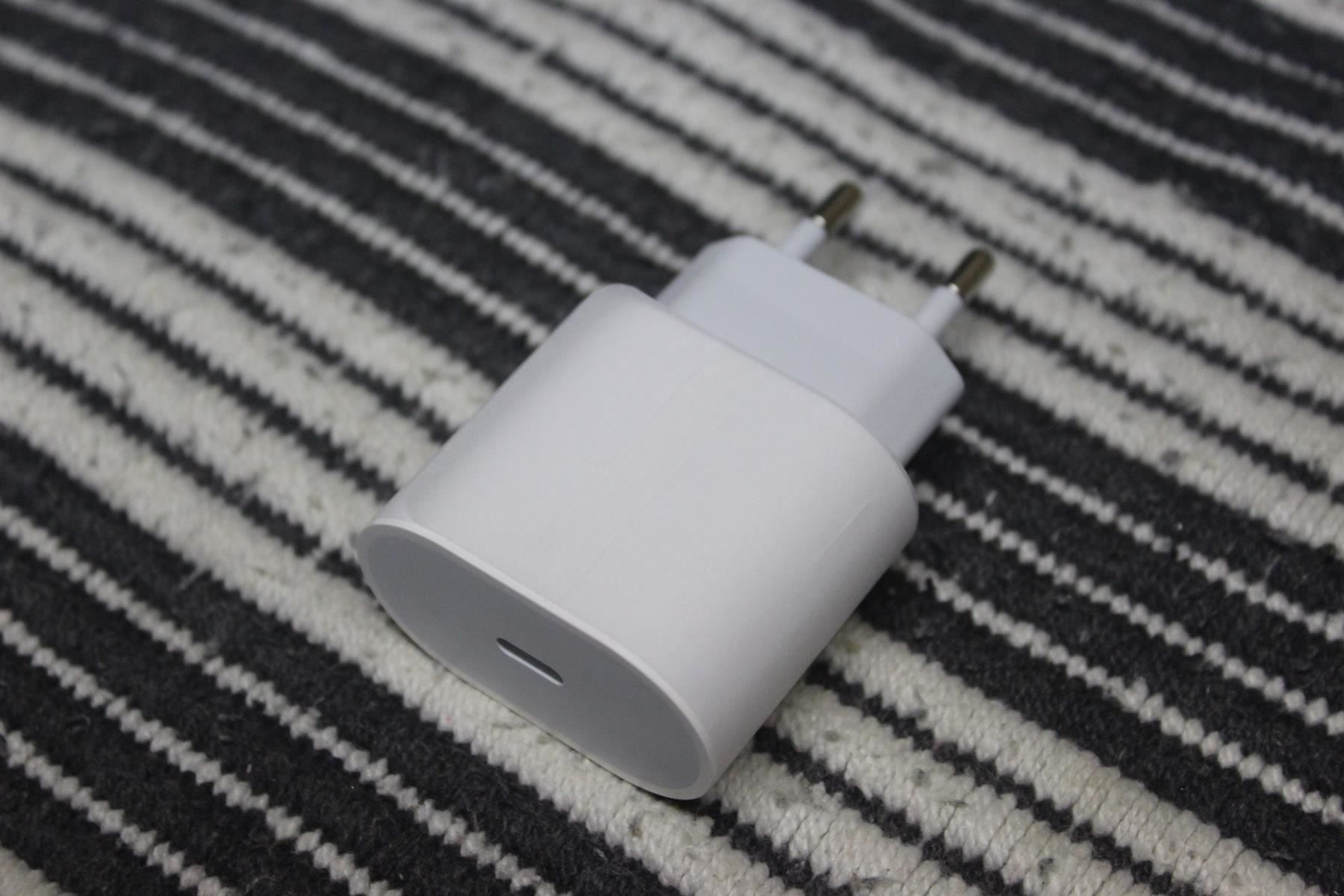 Caricabatterie: 20W PD Ladegerät für iphone ipad usb c – Nuovo (secondo la descrizione) da Kirchdorf AG venduto da Aarereussshop 2