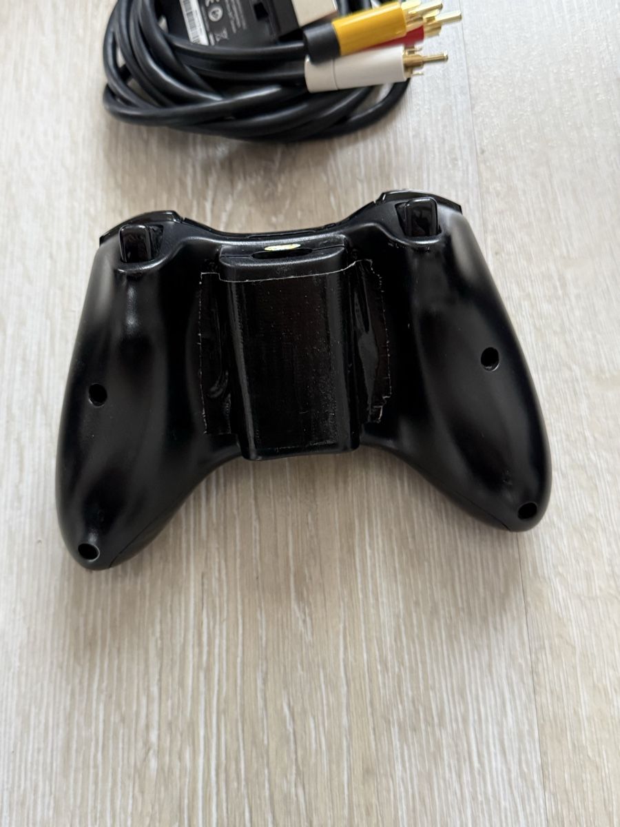 Microsoft Console: XBOX 360 Set inkl. Lenrad – Usato da Rickenbach ZH venduto da Pyro_Iced 7