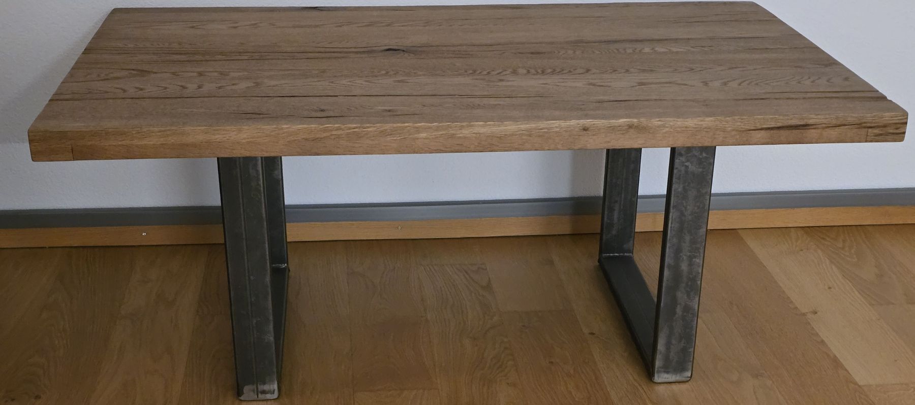 Tavoli: Couchtisch Holz Metall – Usato da Sirnach venduto da evo77