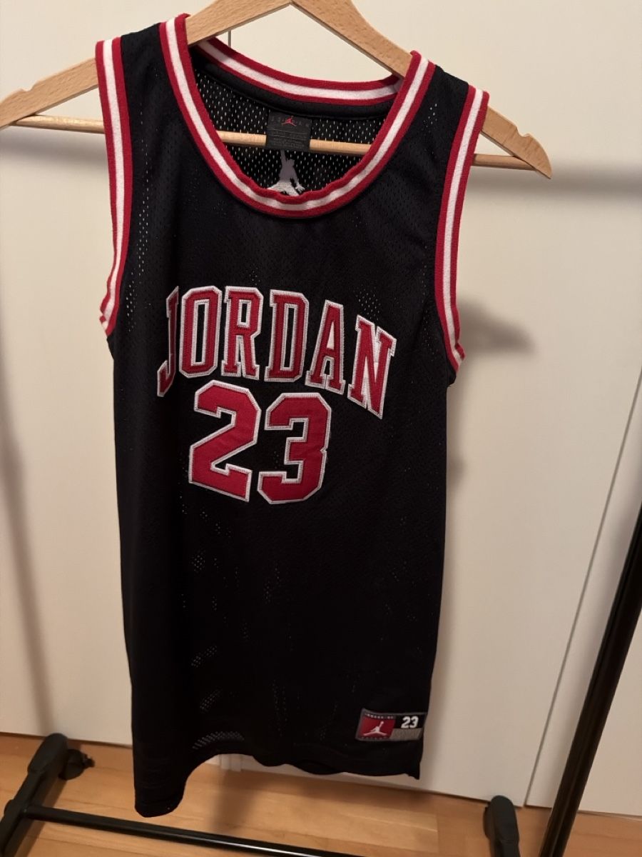 Jordan Hemden, T-Shirts & Polos: Jordan23 canottiera  – Gebraucht aus Sementina von bru_vpp5