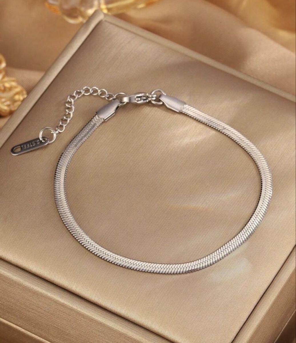 Armbänder & -reifen: Bracelet en acier inoxydable  – Neu und originalverpackt aus Châtel-St-Denis von Montclair_Swiss