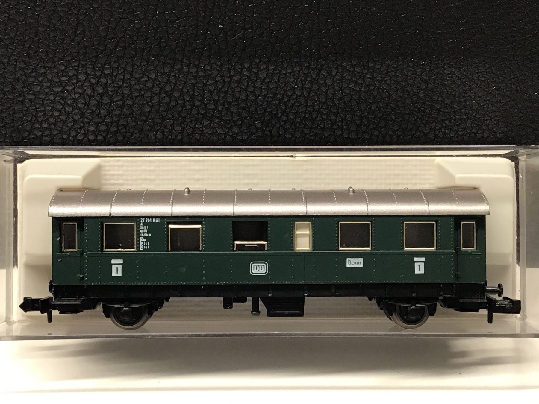 Fleischmann Modelleisenbahnen: Fleischmann DB Personenwagen 1. Klasse, N – Gebraucht aus Männedorf von Modellbau-wyss