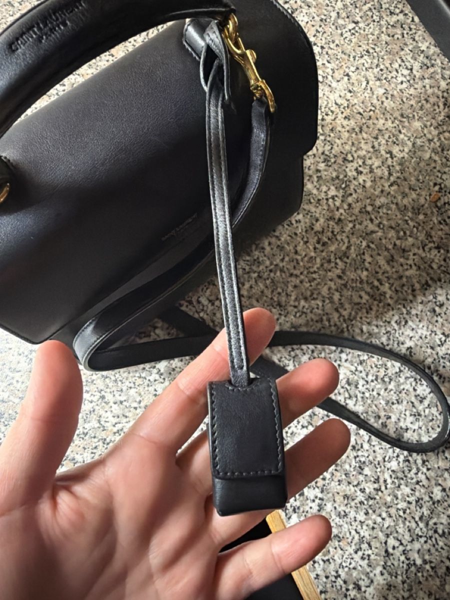 Saint Laurent Borse da donna: Saint Laurent Black Leather Handbag – Usato da Gebenstorf venduto da AA2015 3