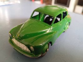 Dinky Toys Morris Oxford