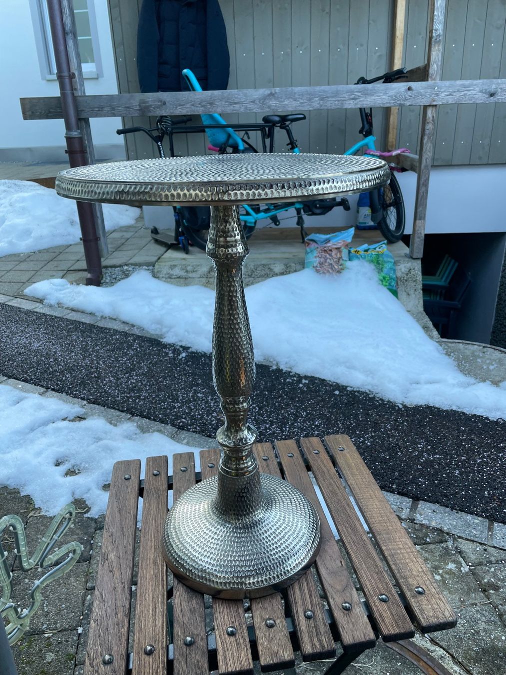 Tische: Tischchen – Gebraucht aus Forch von ESELSTEIN