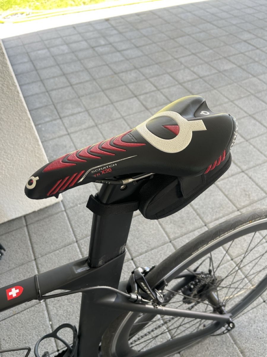 Biciclette: Vélo aéro carbone / OpenMold Giant – Usato da Corban venduto da vstrahm01 4