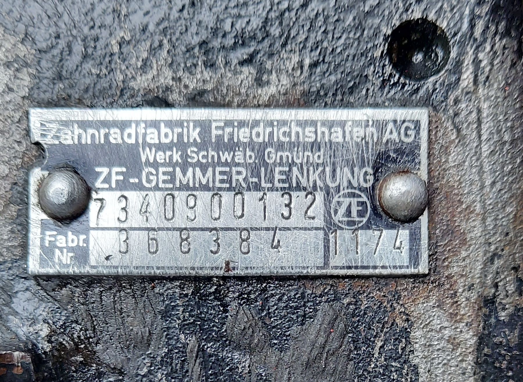 Aebi Altro per industria metallurgica: ZF-Gemmer-Lenkung zu Aebi Tp oder anderen Traktoren – Usato da unterägeri venduto da crx89 3