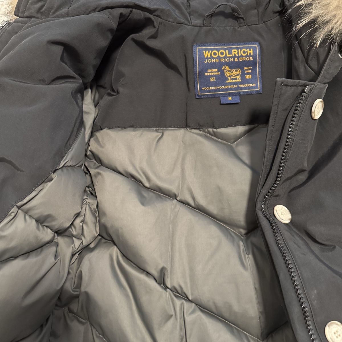 Woolrich Giacche: Woolrich Damen Parka Gr. M schwarz – Usato da Kriens venduto da spl_12 2