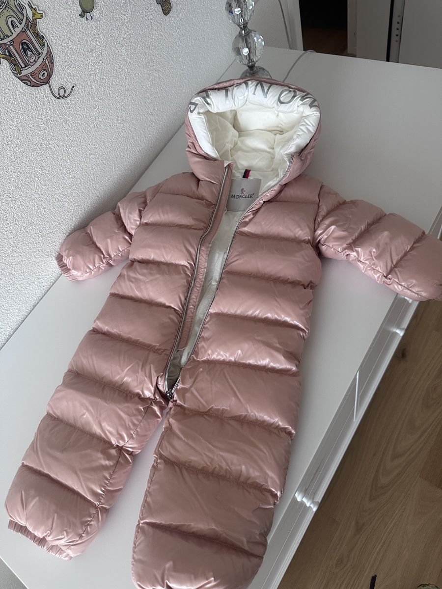 Moncler Giacche & Cappotti: Moncler Overall Rosa Grösse 18/24 Monate 86cm – Nuovo (secondo la descrizione) da Richterswil venduto da jul_qnt6 1