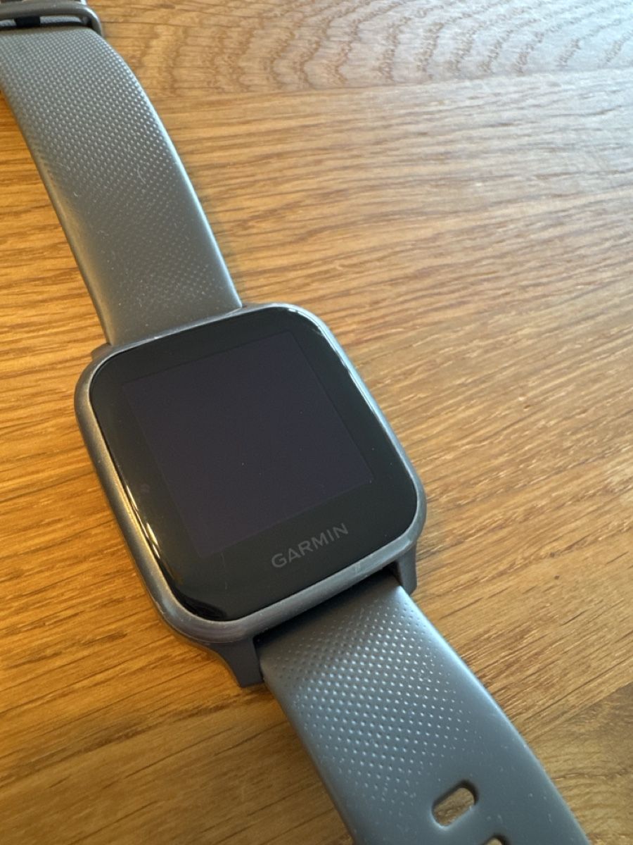 Garmin Smartwatch: Garmin Venu SQ GPS Smartwatch – Usato da Kerzers venduto da TTT12 1