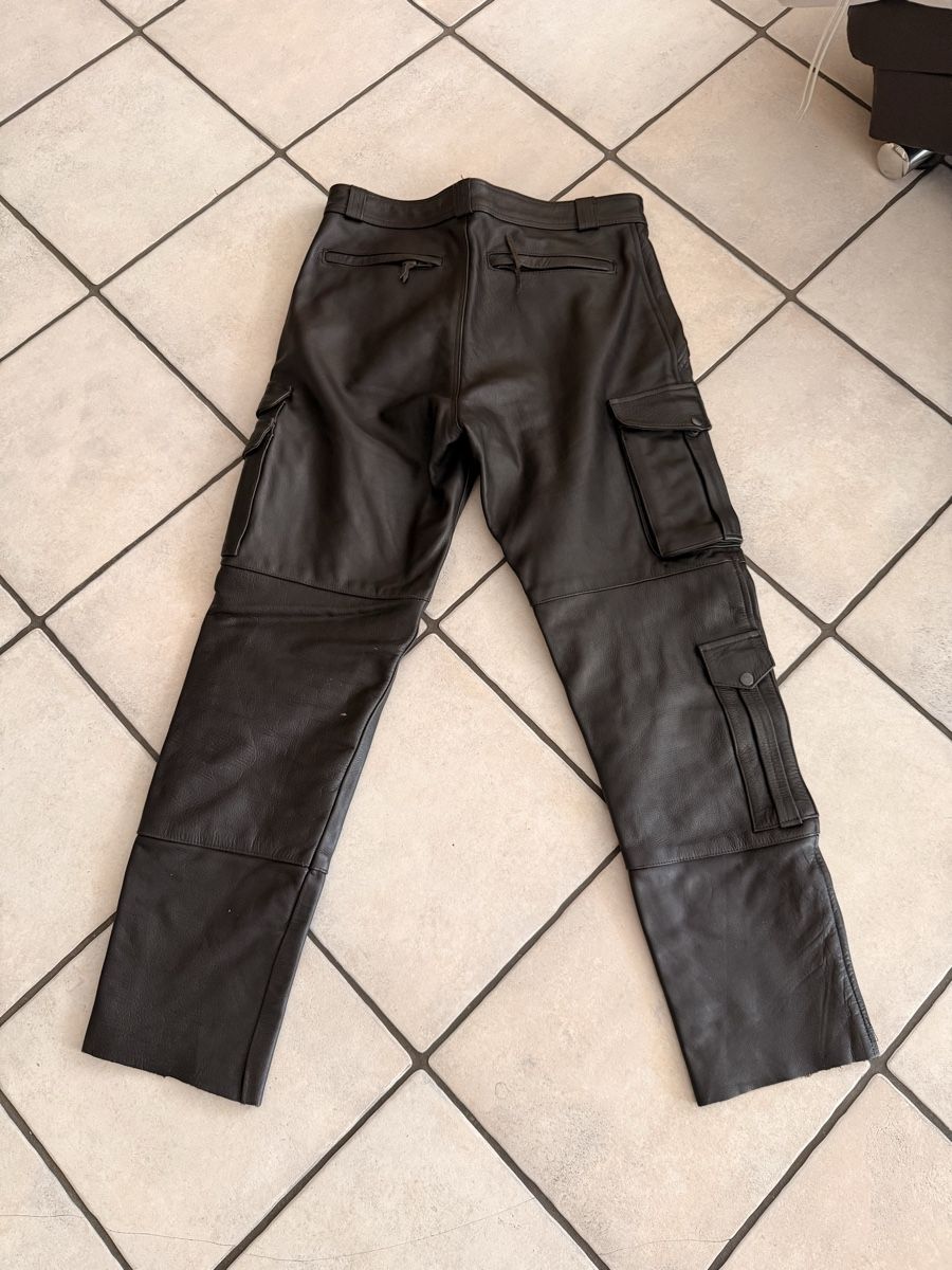 Pantaloni: Lederhosen Cargo Grösse 50  – Usato da volketswil venduto da visitor01 3