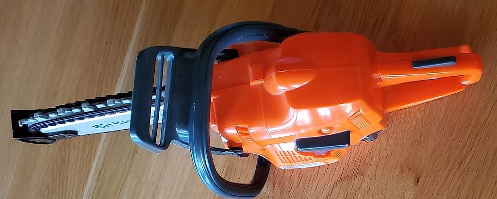 Spielzeuge: Spielzeug Motorsäge – Gebraucht aus Oey von marsmoenschli 1