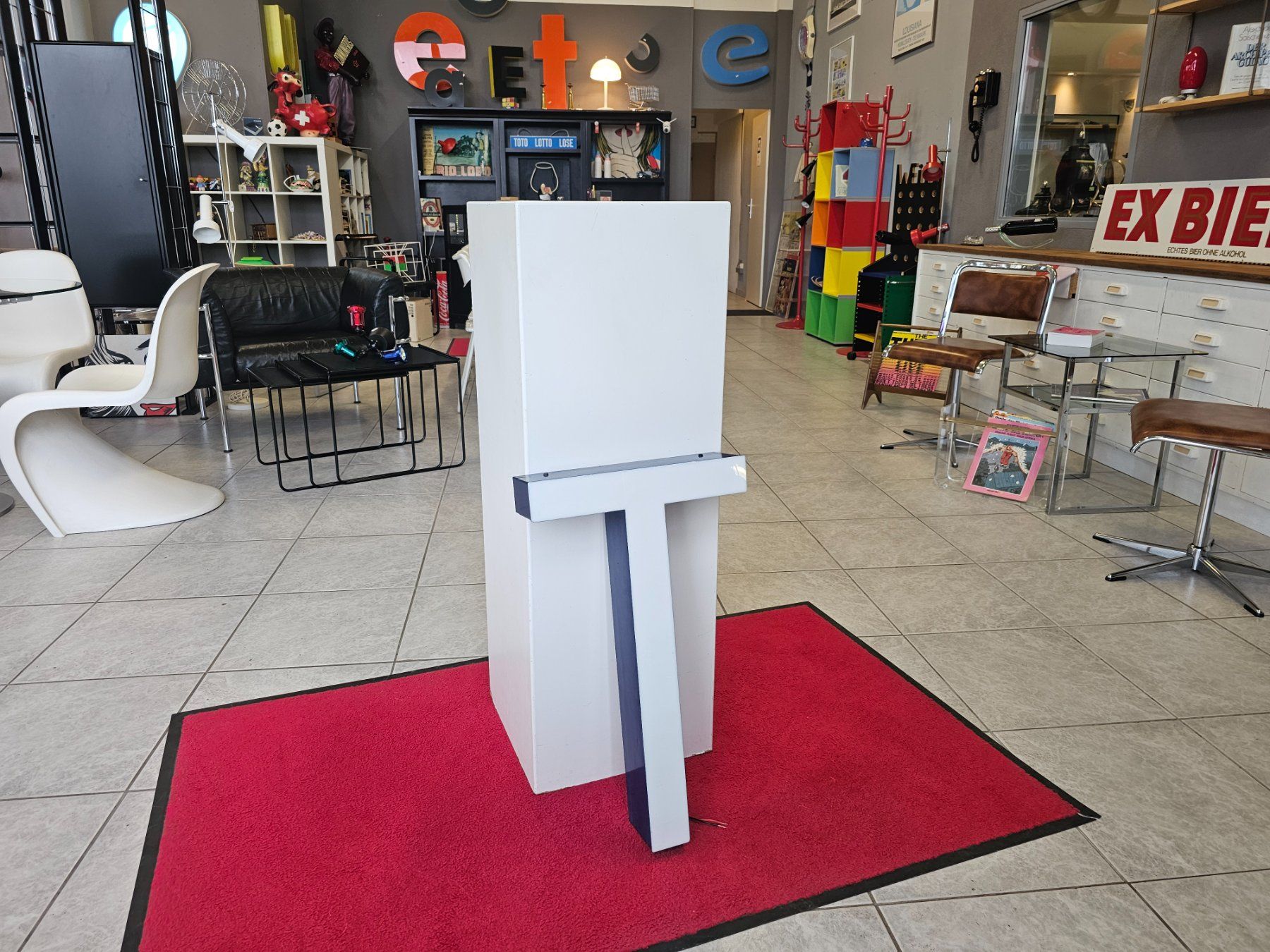 Lampen: T Leuchtbuchstabe Lightbox Leuchtreklame mit LED 1/2 – Gebraucht aus Nottwil von Wondewa-Shop 3