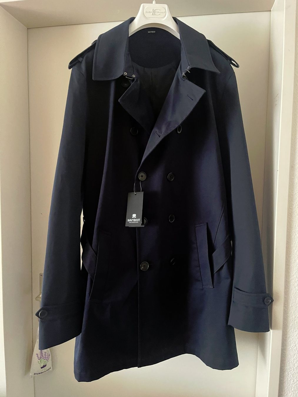 Navyboot Cappotti: Navyboot Mantel Trench Gr. 54 neu BLAU – Nuovo (secondo la descrizione) da Zürich venduto da galble 7