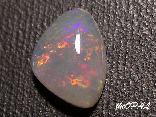 Pietre preziose: theOPAL *** DARK CRYSTAL OPAL 1,38ct (Australien) *** – Nuovo e nell'imballaggio originale da Ebnat-Kappel venduto da theOPAL