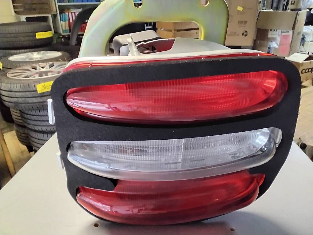 Toutes les pièces auto: Brava Schlusslampe links – D'occasion à Niederwil SG par punto56 4