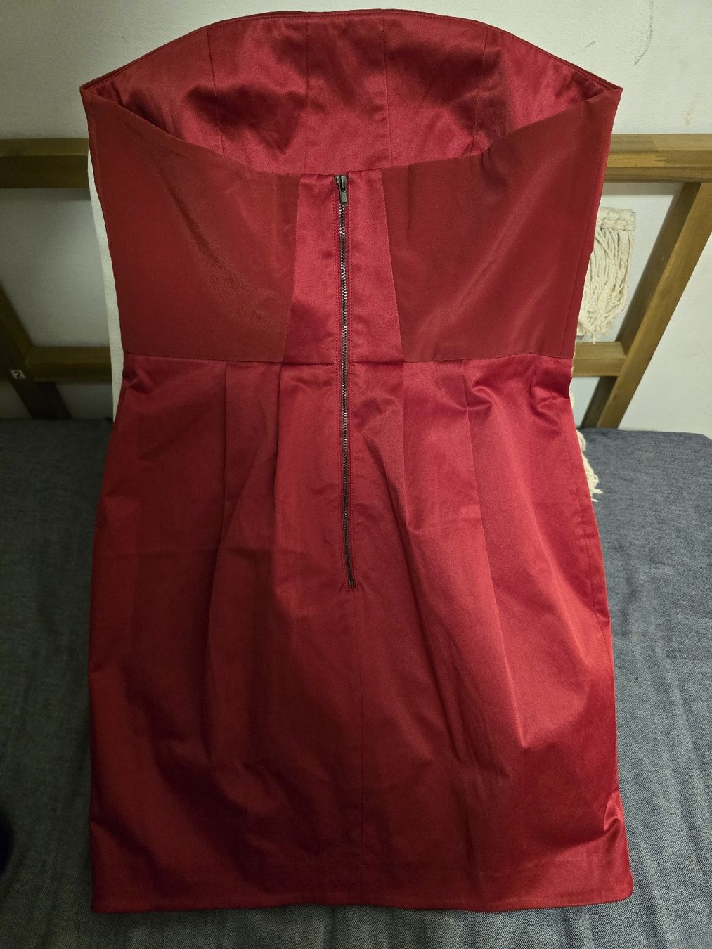 Vestiti & Gonne: kleid – Usato da Hochdorf venduto da SilvaBr 2