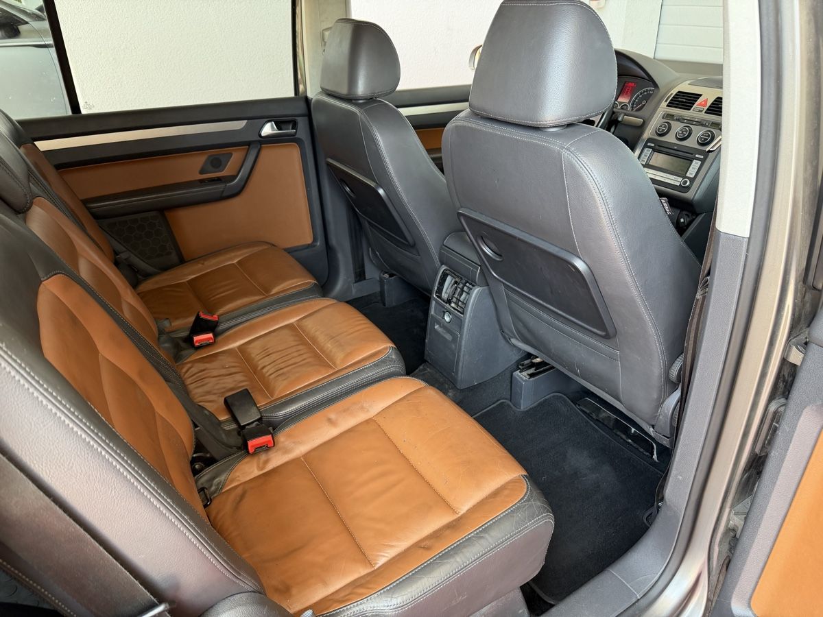 VW Autos: VW Touran 2.0TDI – Gebraucht aus Wolhusen von alt_656s 8