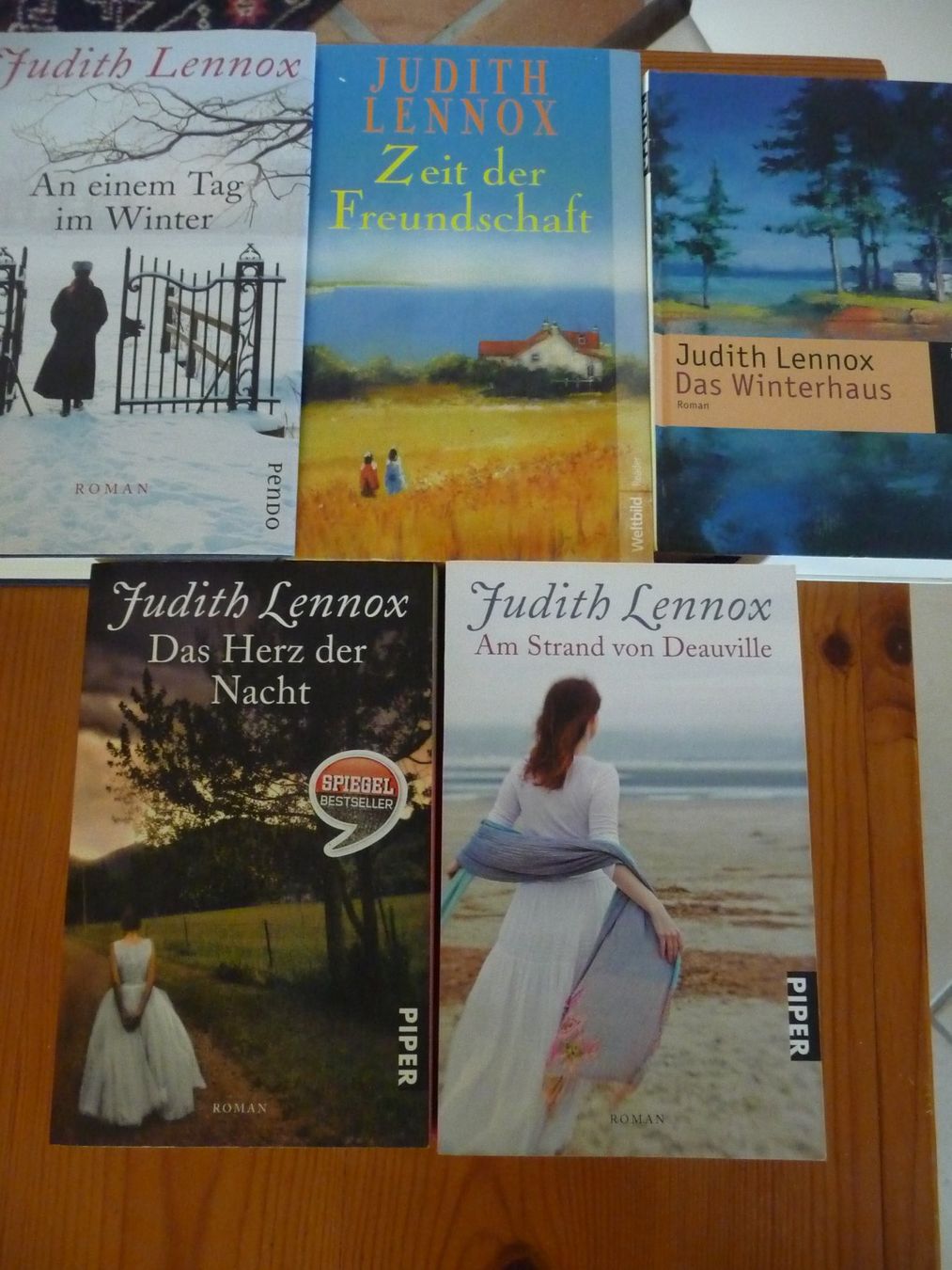 Libri: 5 Romane Judith Lennox – Usato da Kirchberg BE venduto da lavendel02